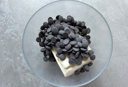 Фото шага рецепта Брауни 190013 шаг 2  