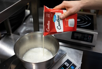 Фото шага рецепта Бретонские галеты 138575 шаг 2  