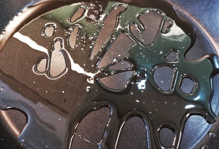 Фото шага рецепта Брокколи с сыром и базиликом 140720 шаг 1  