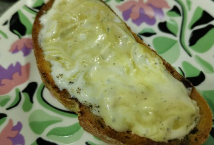 Фото шага рецепта Брускетта для завтрака 175222 шаг 7  