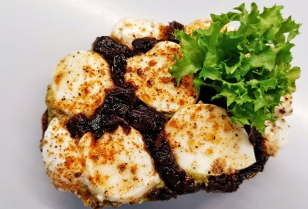 Фото шага рецепта Брускетта поитальянски 174924 шаг 10  