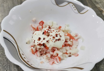 Фото шага рецепта Брускетта с крабовым мясом 175212 шаг 5  