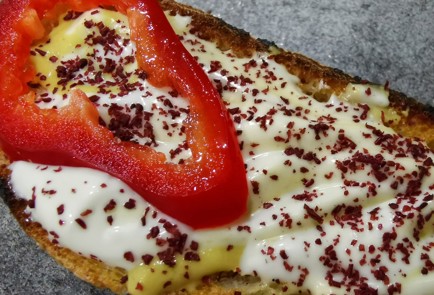 Фото шага рецепта Брускетта с курицей 175226 шаг 8  