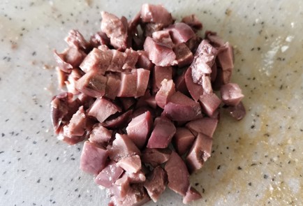 Фото шага рецепта Брускетта с оливками и сыром 173716 шаг 4  