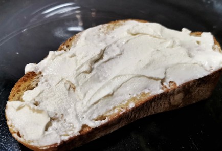 Фото шага рецепта Брускетта с овощами и зеленью 173722 шаг 5  