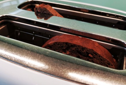 Фото шага рецепта Брускетта с перепелом 174928 шаг 2  