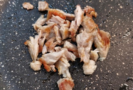 Фото шага рецепта Брускетта с перепелом 174928 шаг 6  