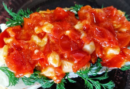 Фото шага рецепта Брускетта с помидорами черри и сыром 173719 шаг 9  