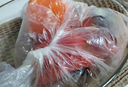 Фото шага рецепта Брускетта с запеченным перцем 190765 шаг 3  