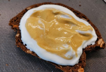 Фото шага рецепта Брускетта со свининой 174929 шаг 7  