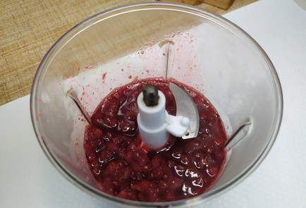 Фото шага рецепта Брусничный соус 190473 шаг 6  