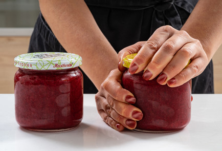 Фото шага рецепта Брусника на зиму без варки 190384 шаг 7  