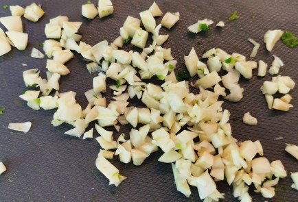 Фото шага рецепта Брюссельская капуста со сливками и сыром 152512 шаг 5