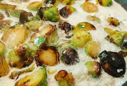 Фото шага рецепта Брюссельская капуста со сливками и сыром 152512 шаг 7