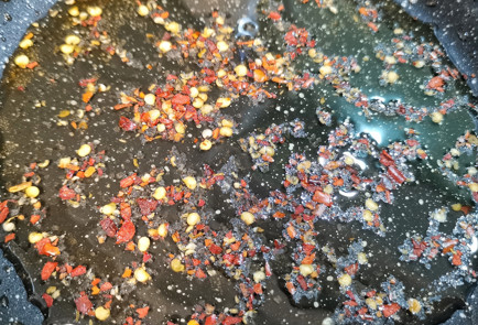 Фото шага рецепта Брюссельская капуста на сковороде с сыром 151758 шаг 1  