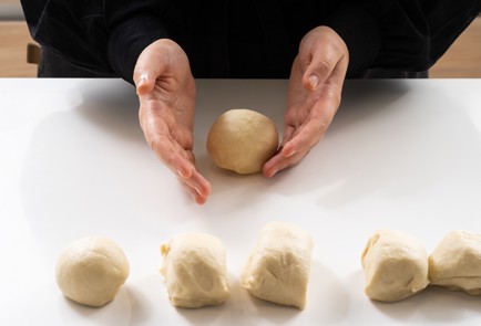 Фото шага рецепта Бублики в медовом обваре 139929 шаг 4  