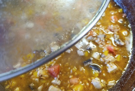 Фото шага рецепта Булгур с овощами и грибами 190831 шаг 13  