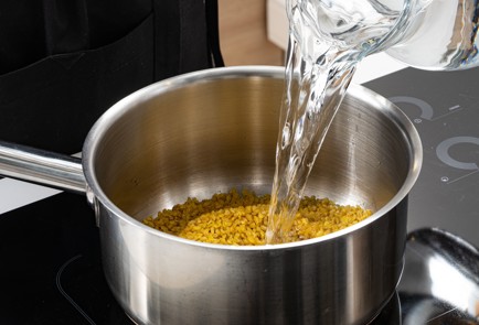 Фото шага рецепта Булгур со свеклой и эдамамэ 176024 шаг 2  