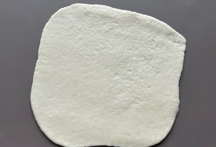 Фото шага рецепта Булочки с клубникой 175488 шаг 10  