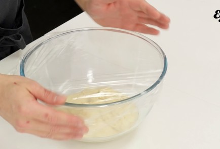 Фото шага рецепта Булочки с корицей 126533 шаг 5  