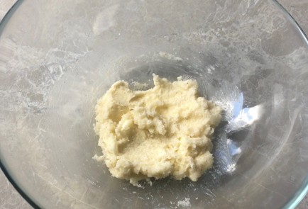 Фото шага рецепта Булочки с корицей 174352 шаг 7  