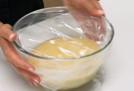 Фото шага рецепта Булочки с маком 151158 шаг 7  