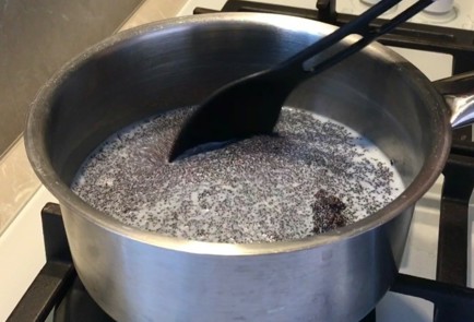 Фото шага рецепта Булочки с маком 174353 шаг 5  