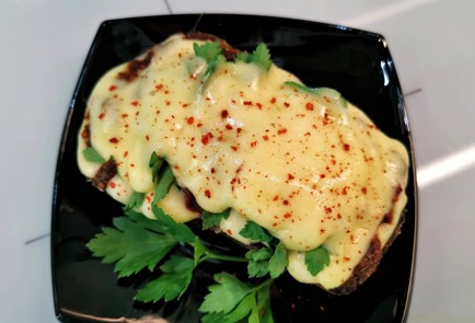 Фото шага рецепта Бутерброд погрузински 186424 шаг 13  