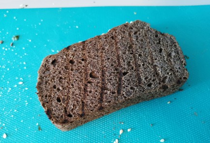 Фото шага рецепта Бутерброд погрузински 186424 шаг 4  