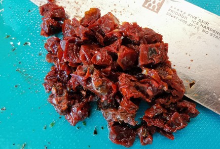 Фото шага рецепта Бутерброд погрузински 186424 шаг 8  