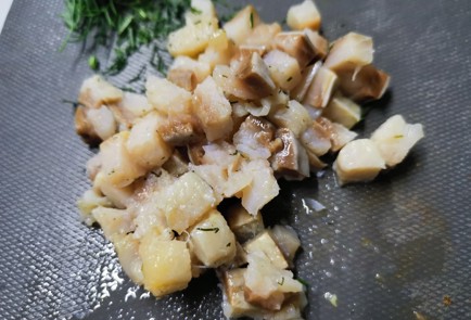 Фото шага рецепта Бутерброд с рыбой 190532 шаг 3  