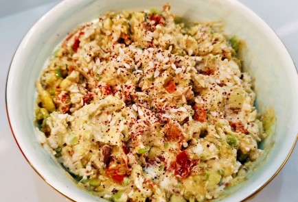 Фото шага рецепта Бутербродная намазка из авокадо и вяленых помидоров 152670 шаг 14  