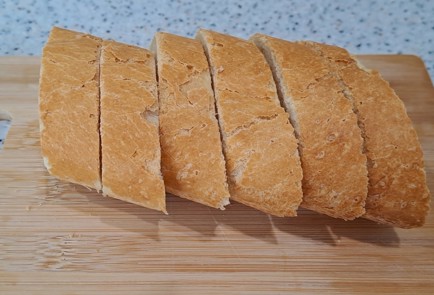 Фото шага рецепта Бутерброды минипицца 186595 шаг 2