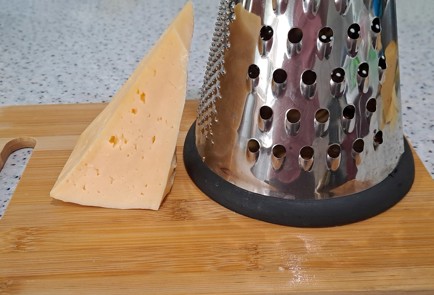 Фото шага рецепта Бутерброды минипицца 186595 шаг 6