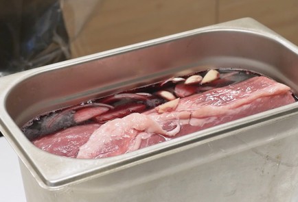 Фото шага рецепта Буженина 139913 шаг 3  