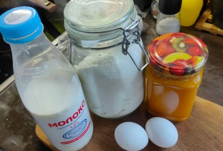 Фото шага рецепта Быстрая коврижка из варенья 175700 шаг 1  