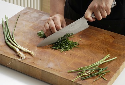 Фото шага рецепта Быстрые рыбные котлеты из минтая 152998 шаг 8  