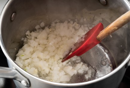 Фото шага рецепта Быстрый чаудер из кукурузы 138916 шаг 1  