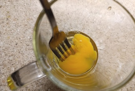 Фото шага рецепта Быстрый хачапури на слоеном тесте 190612 шаг 15  