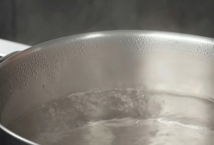 Фото шага рецепта Быстрый и простой домашний суп рамен 173510 шаг 3  