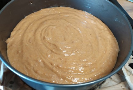 Фото шага рецепта Быстрый пирог с абрикосовым пюре 189386 шаг 11  