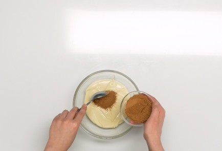 Фото шага рецепта Быстрый Сметанник 41497 шаг 4  