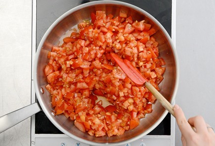 Фото шага рецепта Чахохбили с курицей и картофелем 17444 шаг 2  