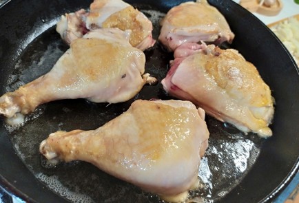 Фото шага рецепта Чахохбили из курицы 187840 шаг 4  