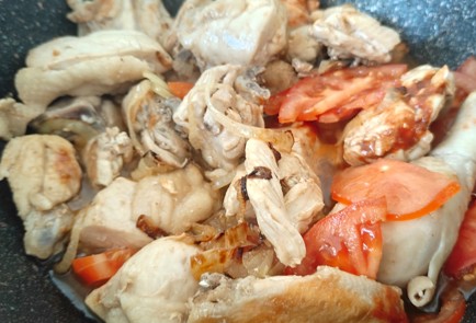 Фото шага рецепта Чахохбили из курицы 191601 шаг 9