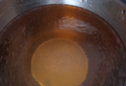 Фото шага рецепта Чакчак из кукурузных палочек 152962 шаг 2  