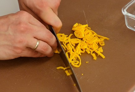 Фото шага рецепта Корейский салат чапчхэ 114348 шаг 2  