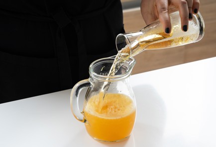 Фото шага рецепта Чатни из слив 151097 шаг 4  