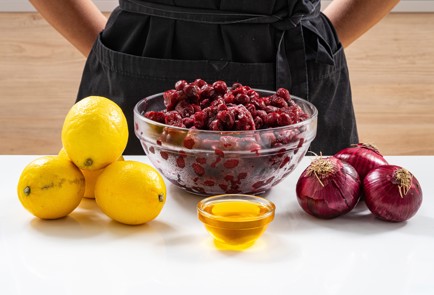 Фото шага рецепта Чатни из вишни и печеных лимонов 186624 шаг 1  