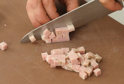 Фото шага рецепта Суп из морепродуктов чаудер 93301 шаг 1  